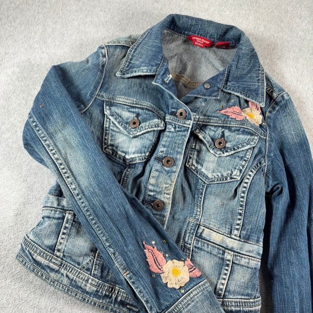 Guess Denim Jacket Womens S Blue Floral Embroidered Studded Cropped Y2K Stretch